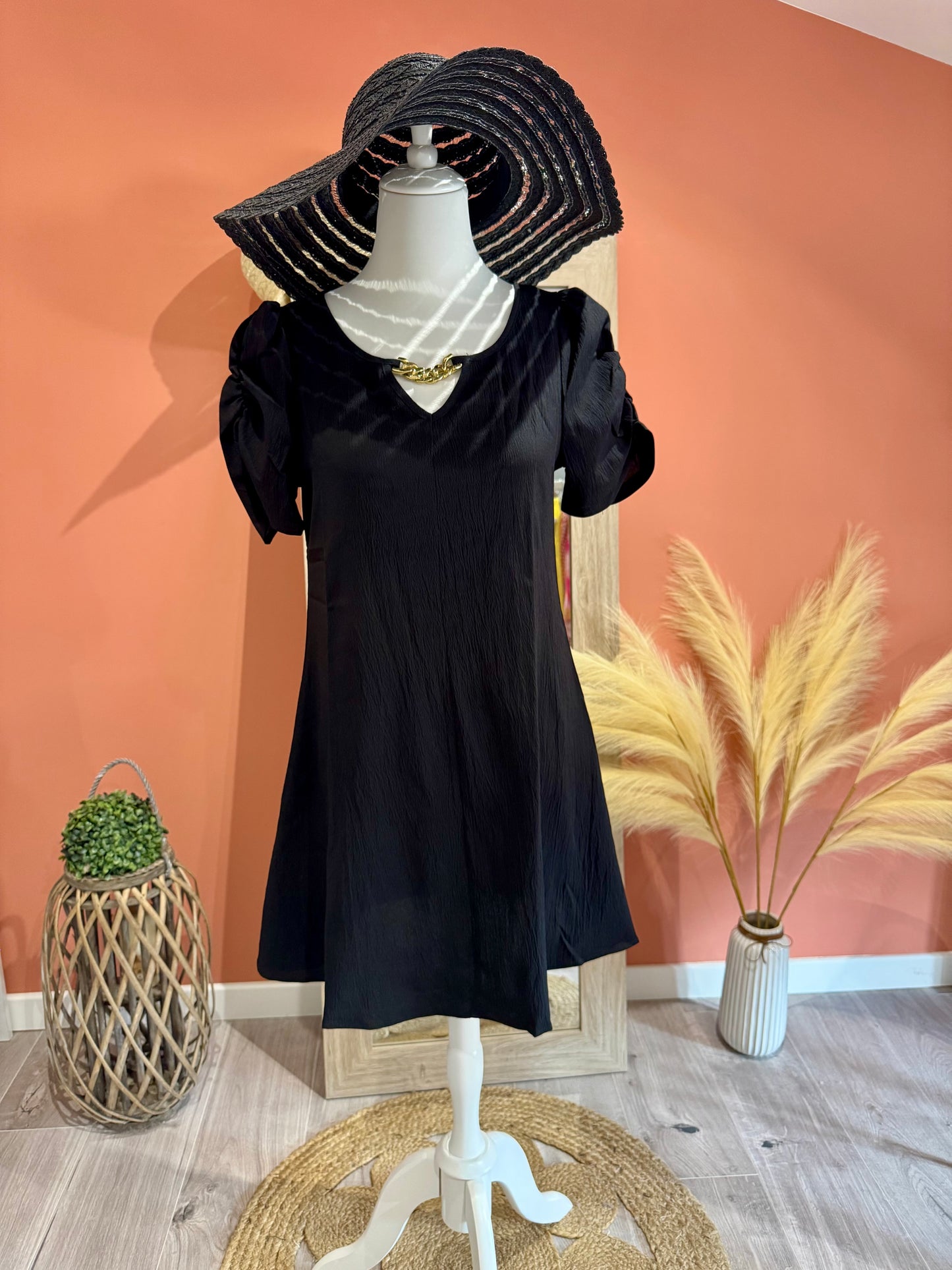 ROBE TRAPEZE "ZELI" COL EN V ET BIJOU