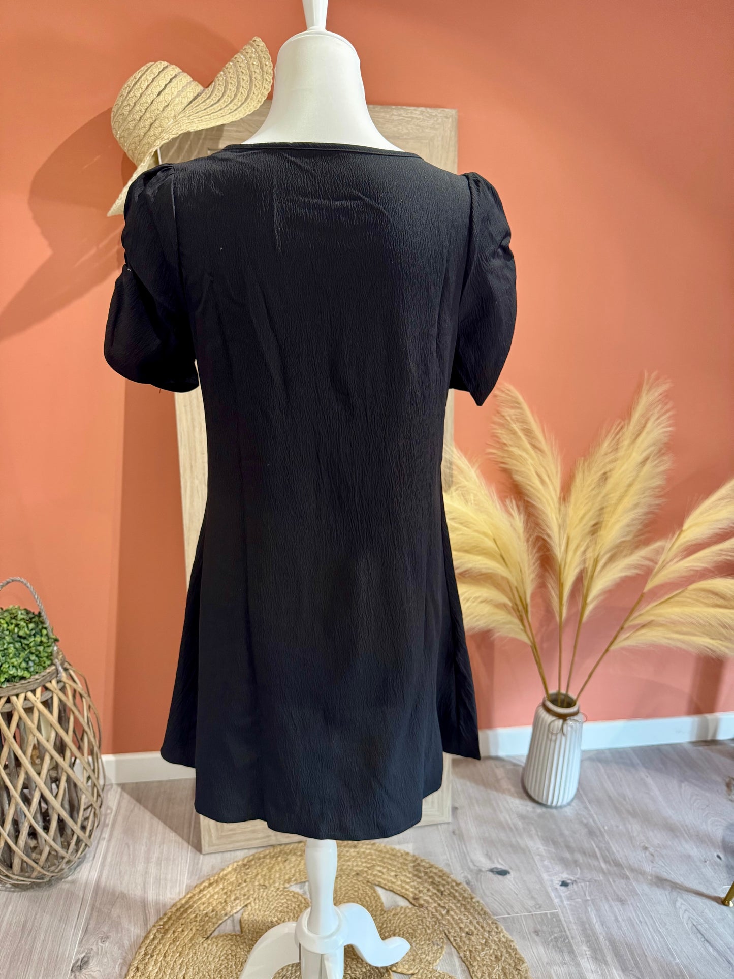 ROBE TRAPEZE "ZELI" COL EN V ET BIJOU