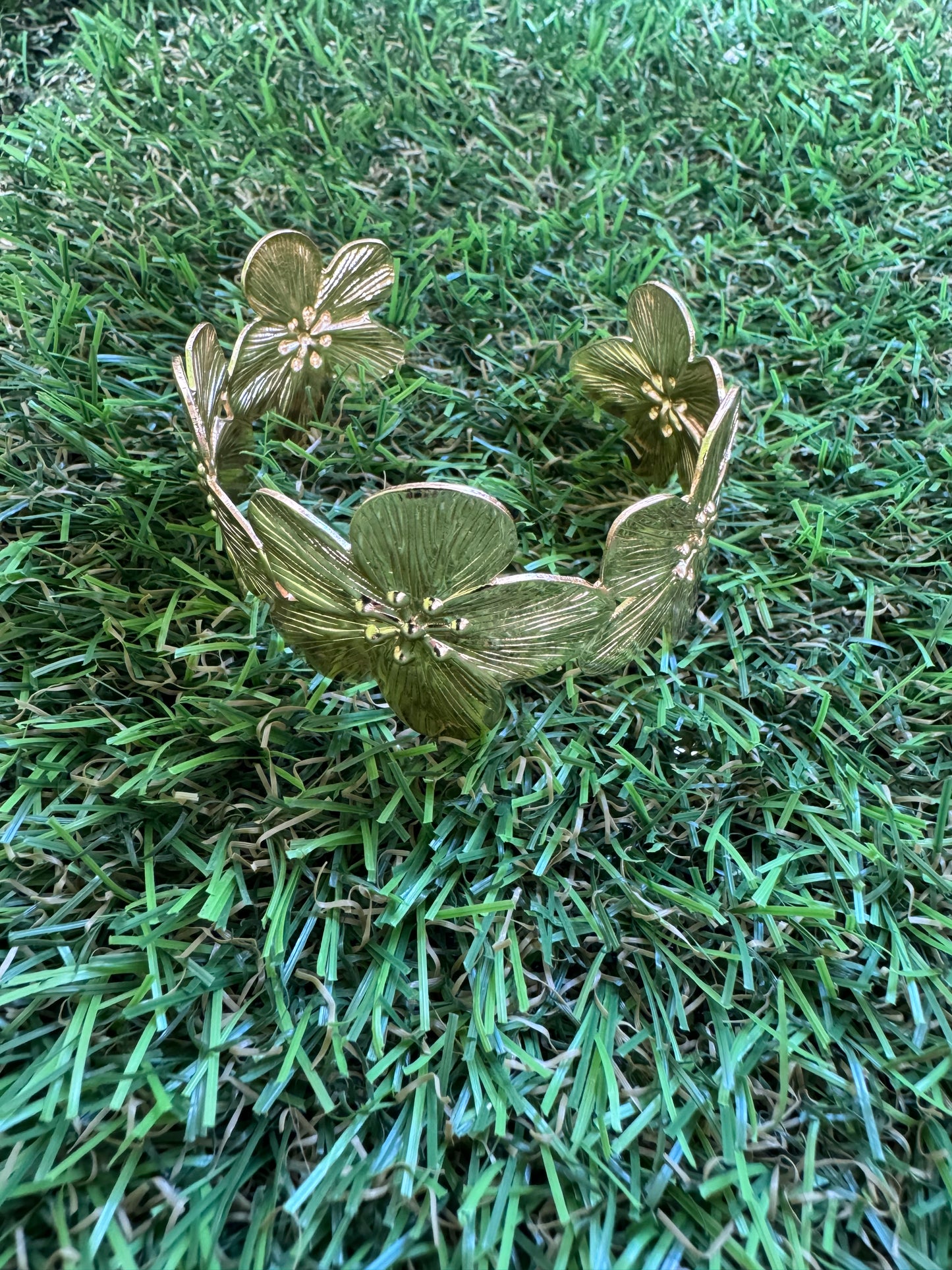 BRACELET "FLEURETTE"EN ACIER INOXYDABLE