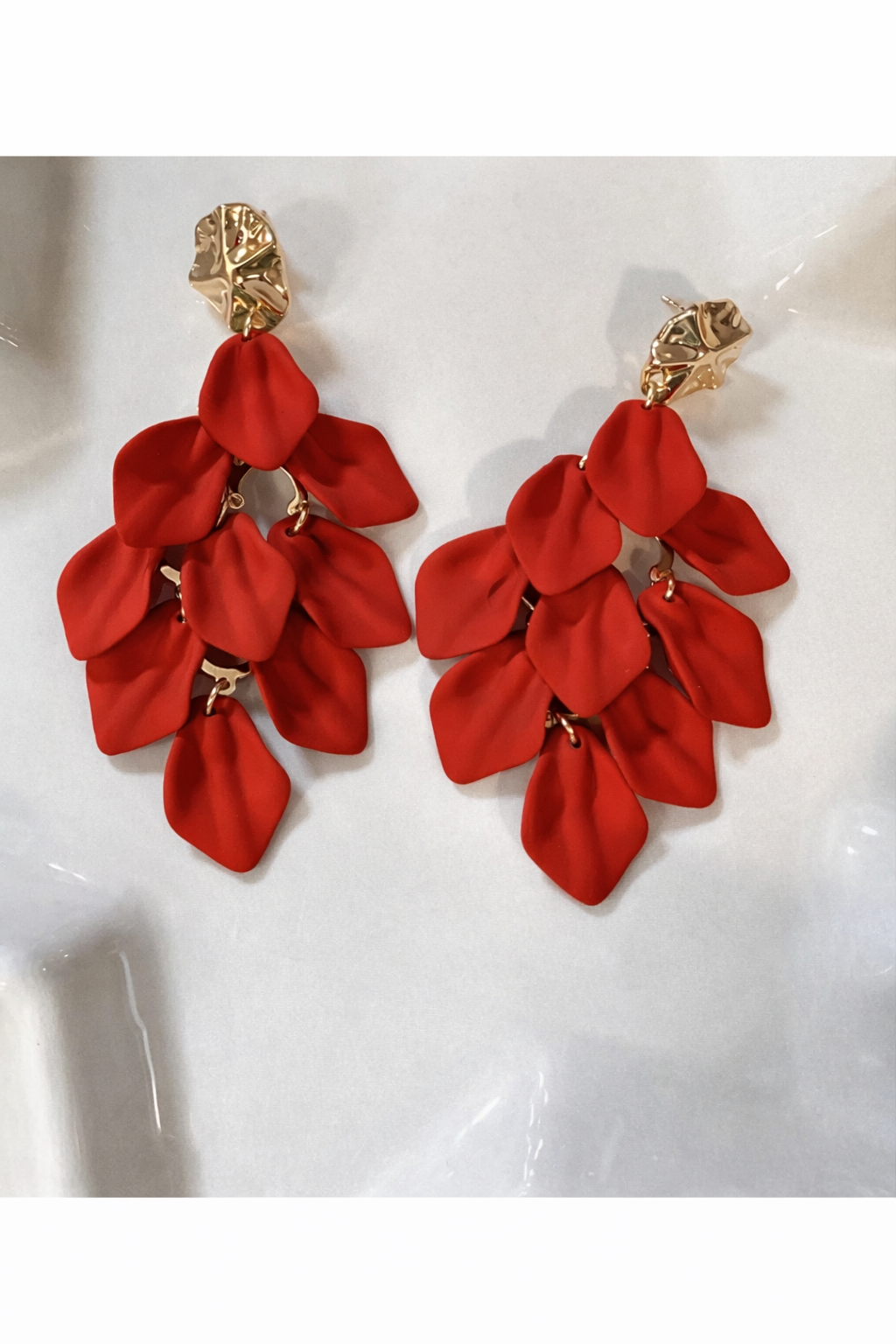 Boucles d oreilles PETALES ROUGES