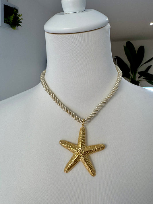 COLLIER "ETOILES DOREES"