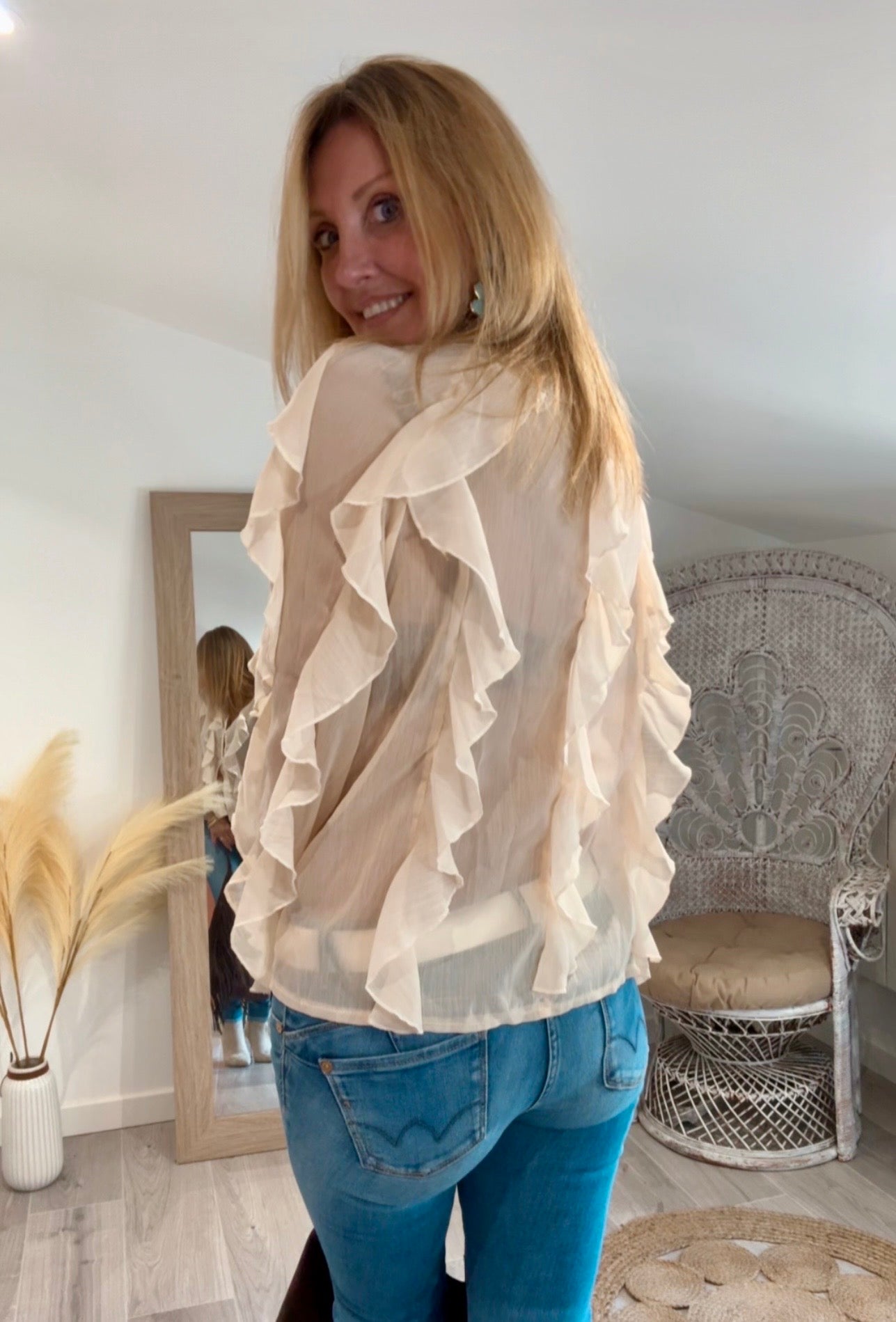Blouse MARIA crème à volants