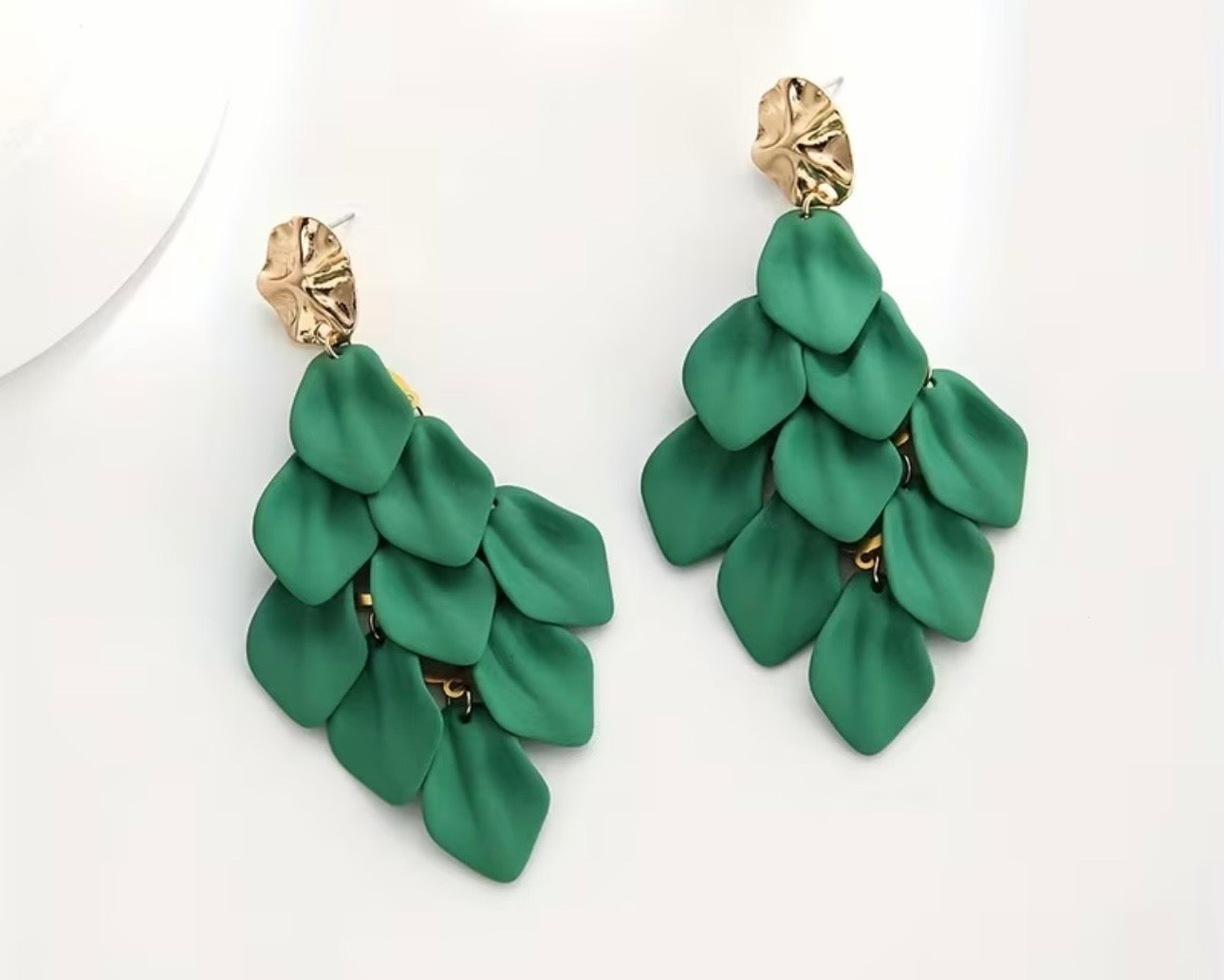 Boucles d’oreilles PETALES VERTES