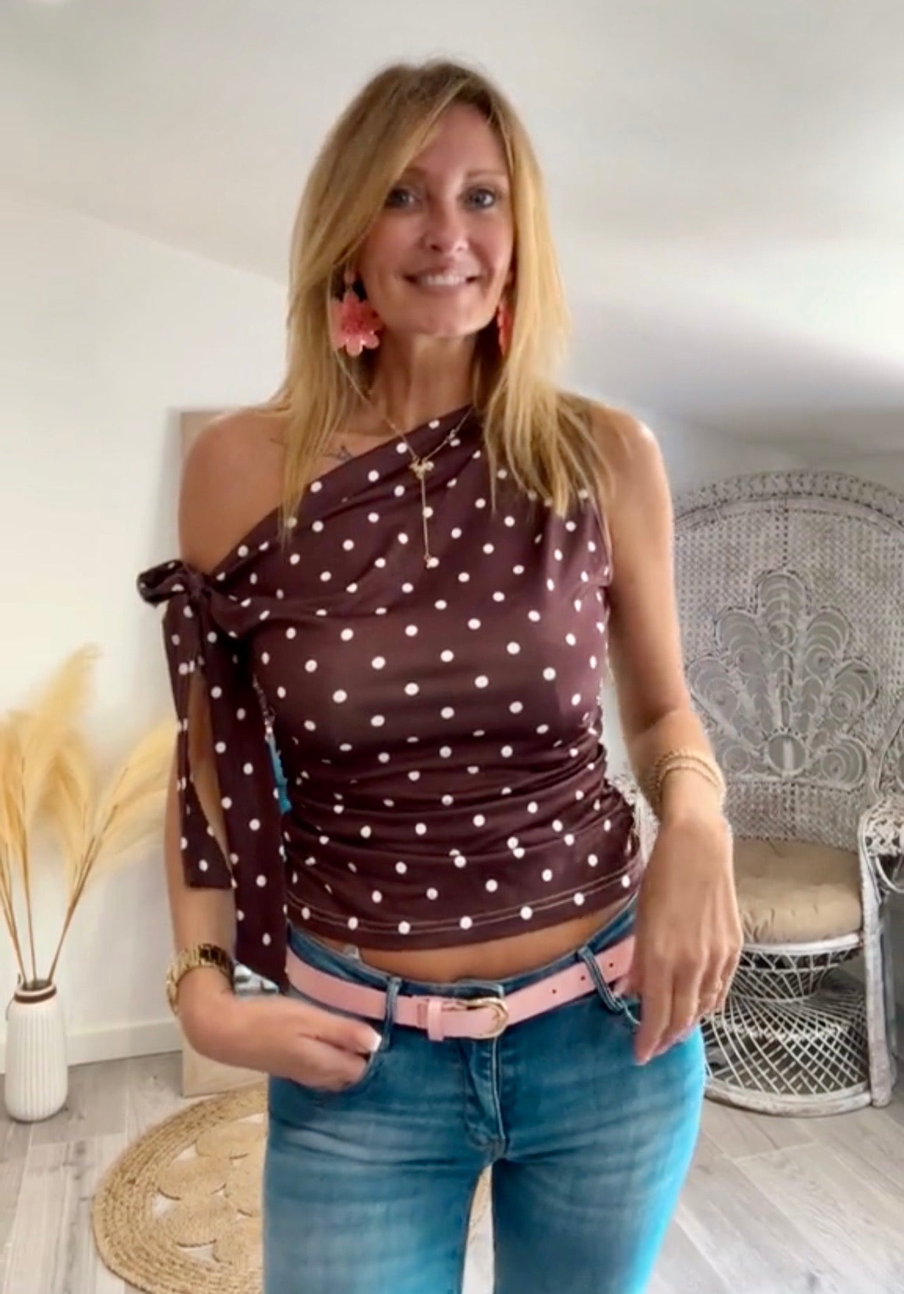 Top asymétrique CARMEN