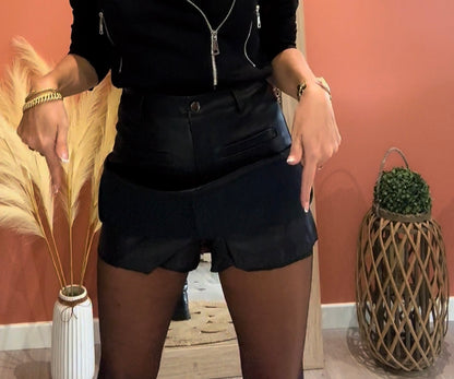 JUPE CHARLIE EN SIMILI CUIR NOIR