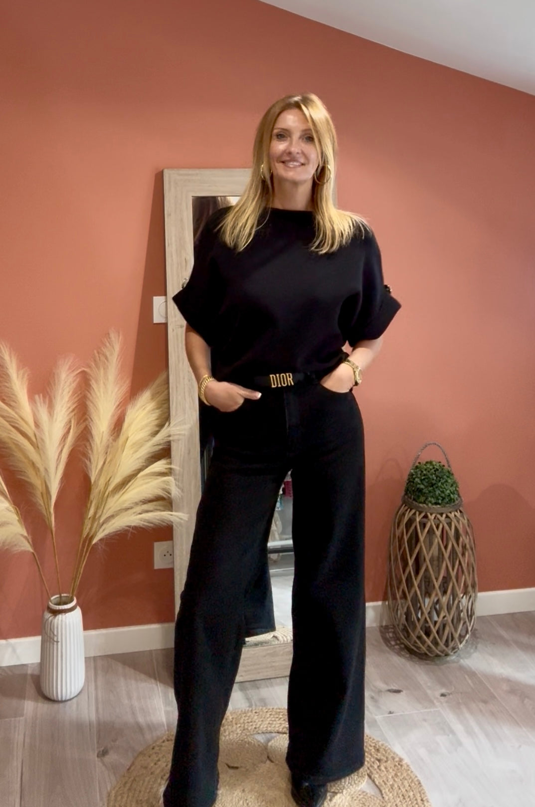 PULL BOUTON MARTELÉ NOIR