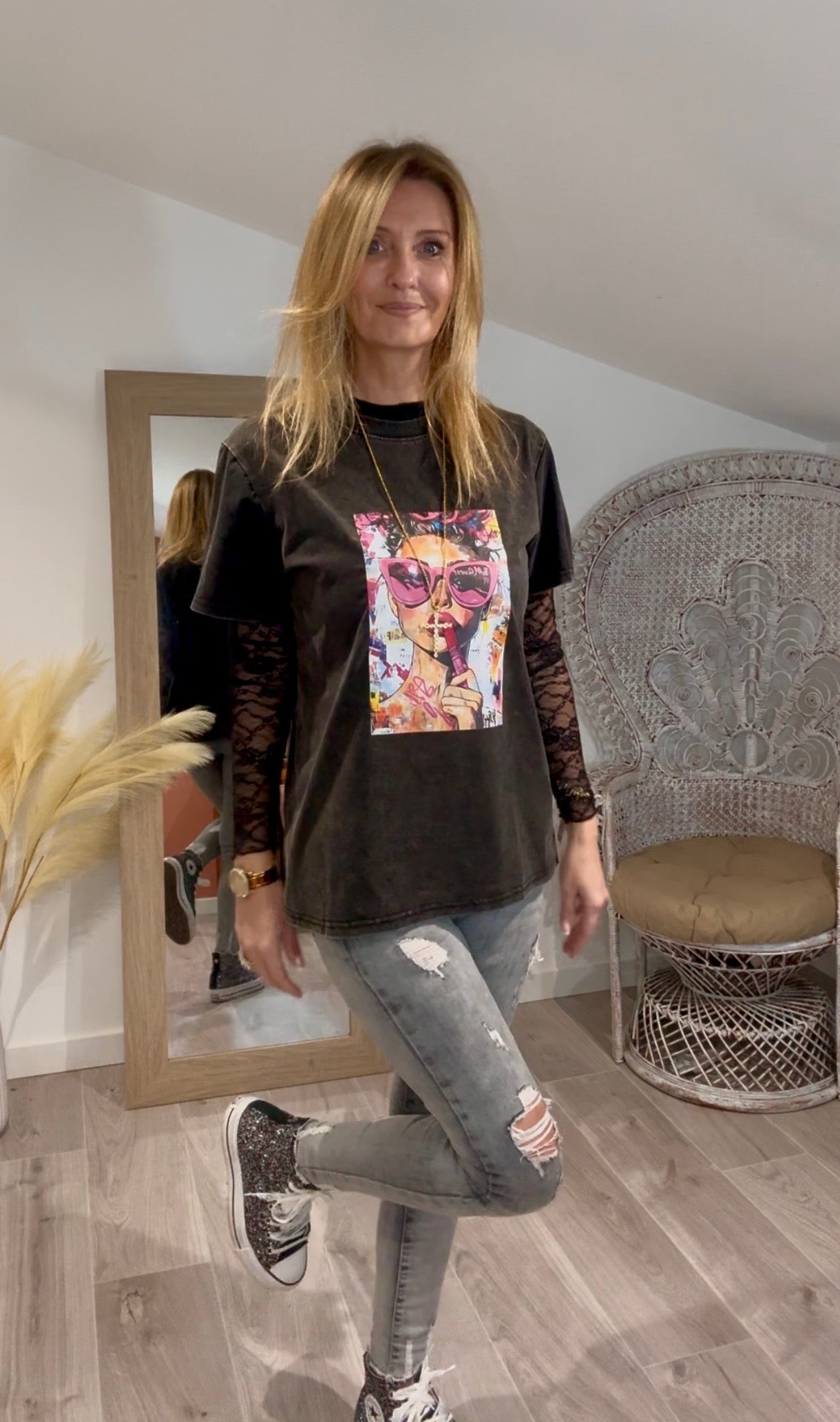 T-shirt GIRLY noir