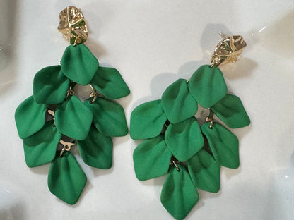 Boucles d’oreilles PETALES VERTES