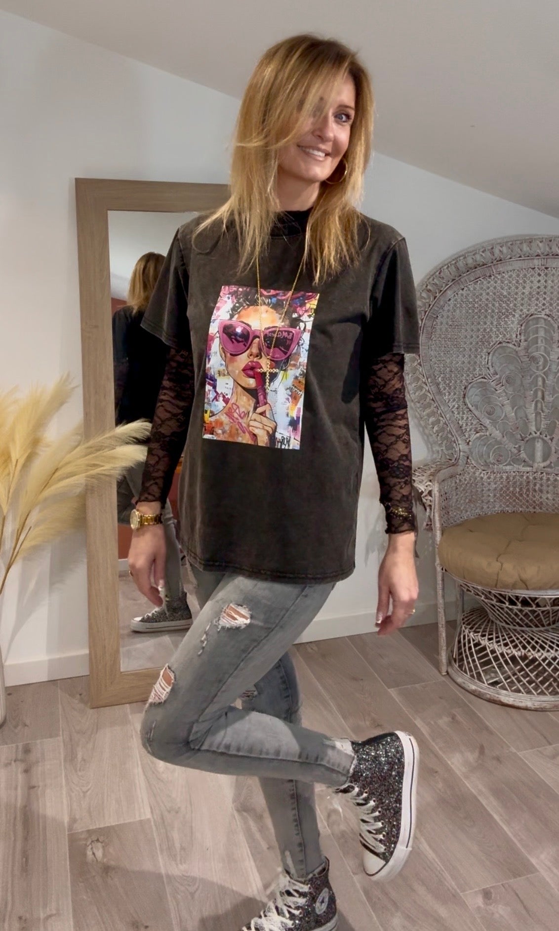 T-shirt GIRLY noir