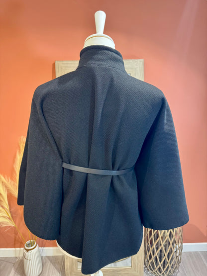 VESTE CAPE LA PARISIENNE  NOIRE