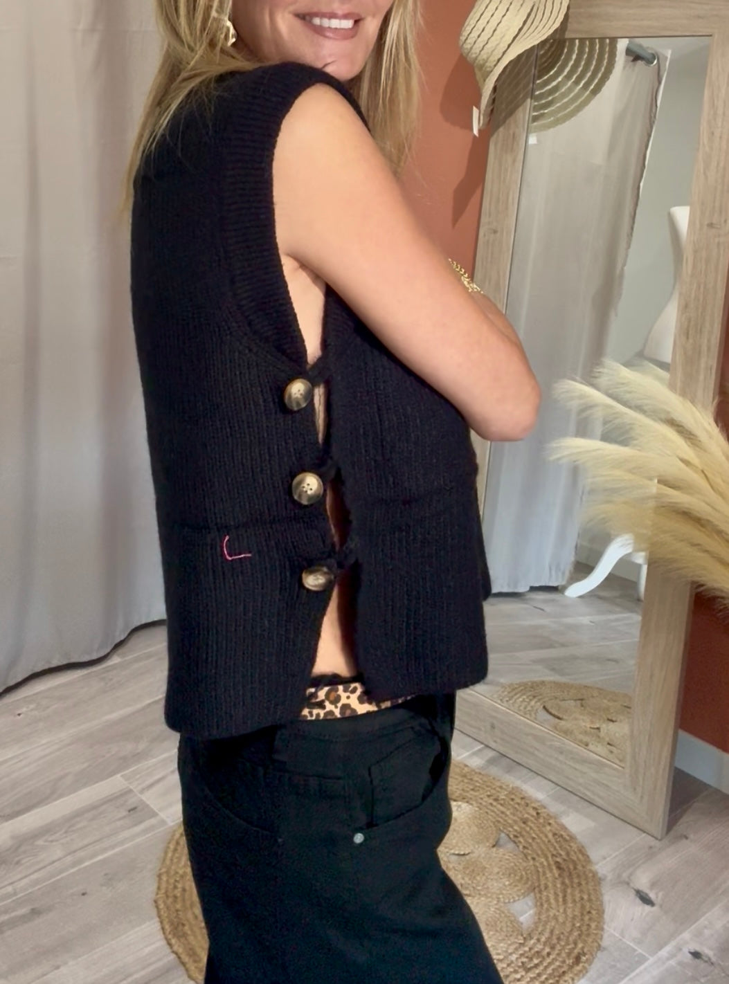 PULL NOIR MARC  SANS MANCHE